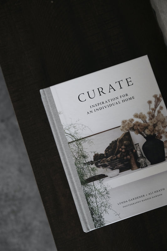 Image of Terra Cruda's Curate book from the book collection